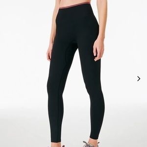 Outdoor Voices BNWT Seamless 7/8 Leggings